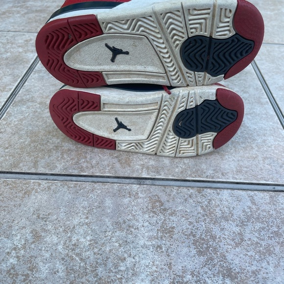 Nike Toddler Air Jordan Retro 4 TD Fiba Sneakers Gym Red BQ7670-617 size 8C - Picture 8 of 9